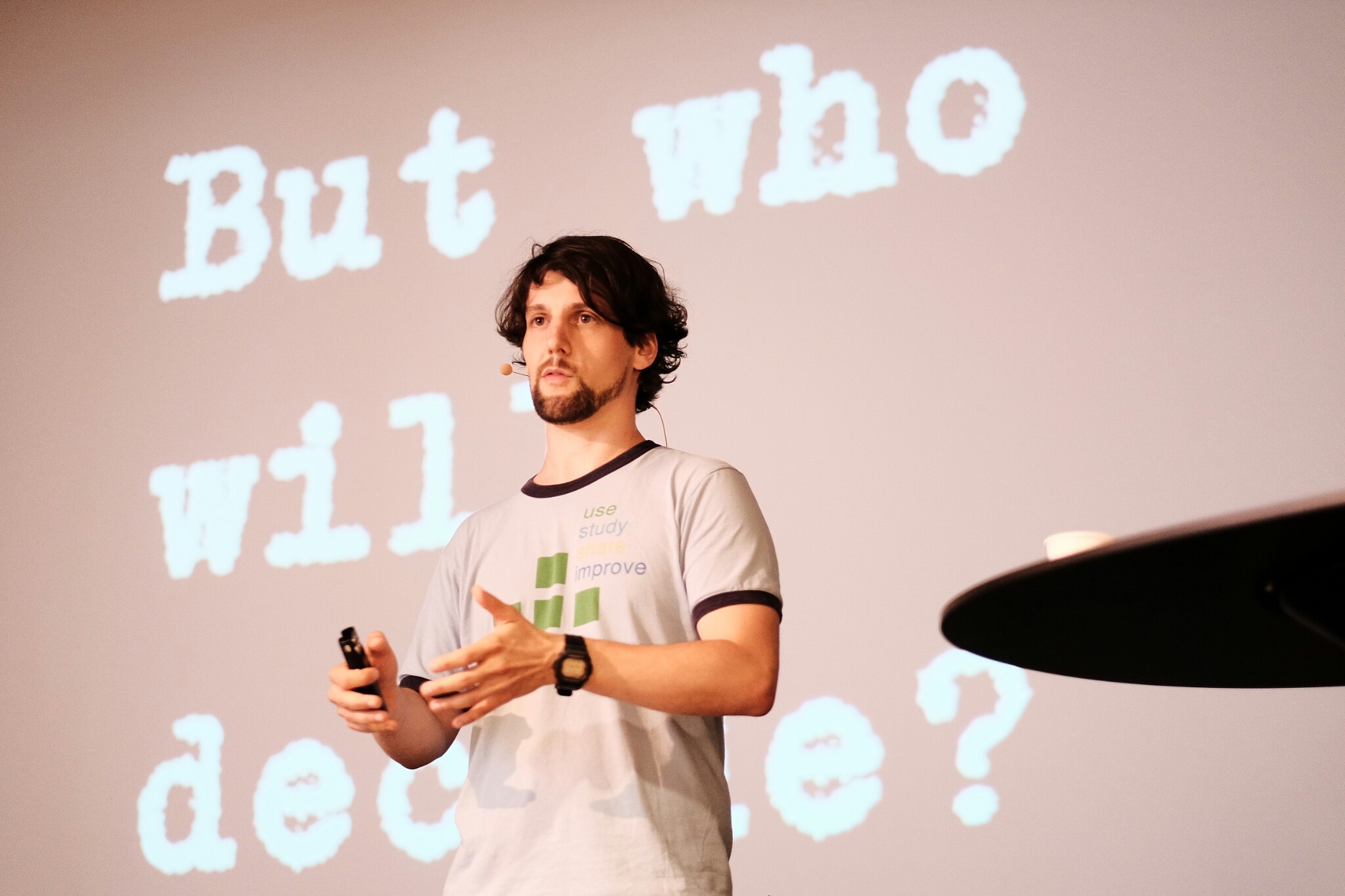 Matthias Kirschner speaking at GUADEC