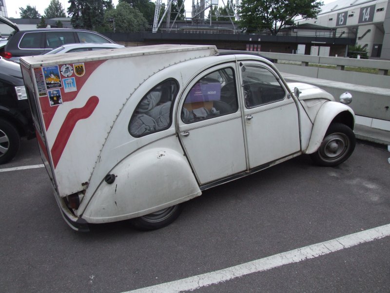 A duck (the car) which is loaded with a lot of
stuff